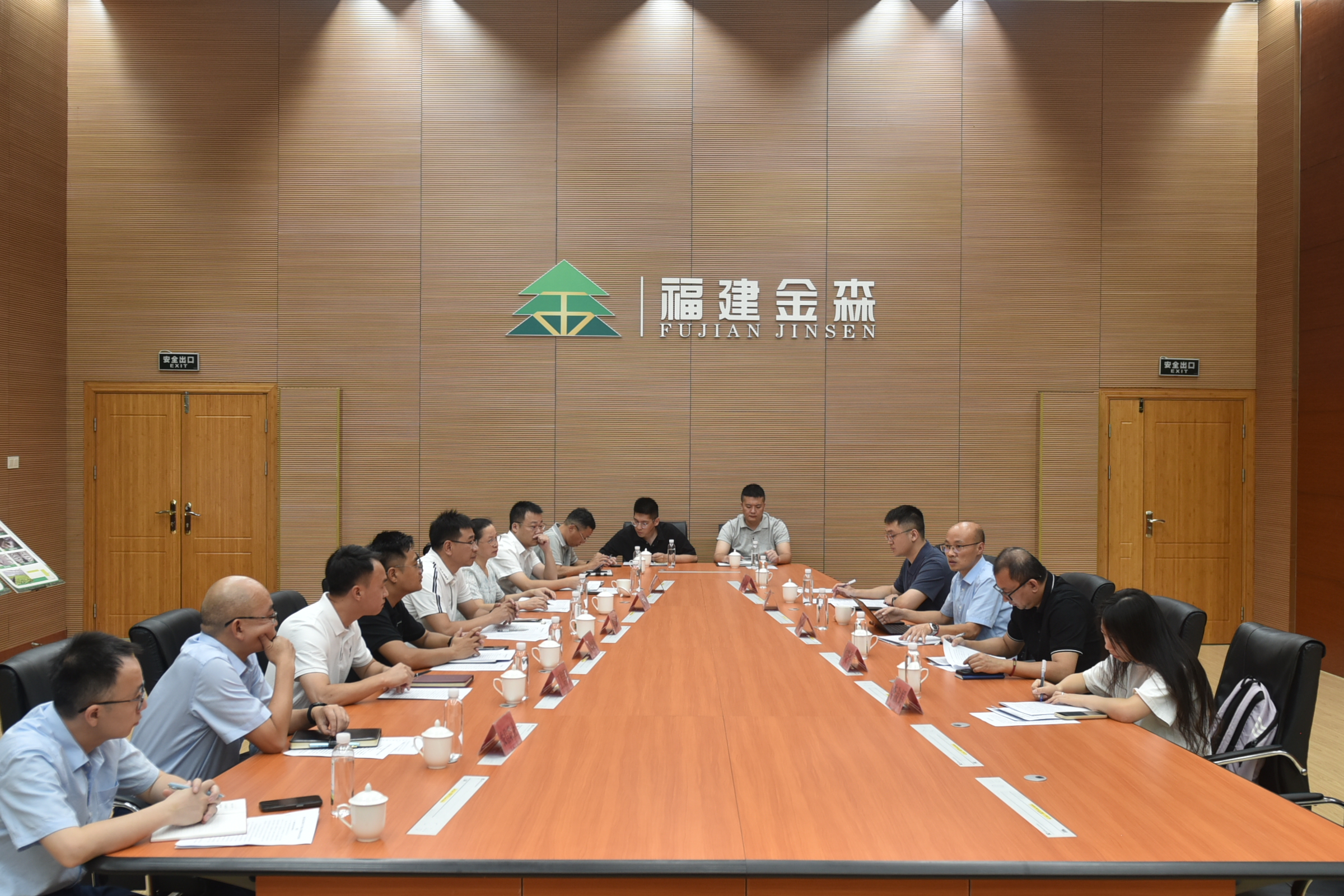 福建農(nóng)林大學至福建金森調研